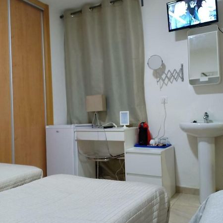 阿勒玛妮雅住宿加早餐旅馆 阿利坎特 外观 照片